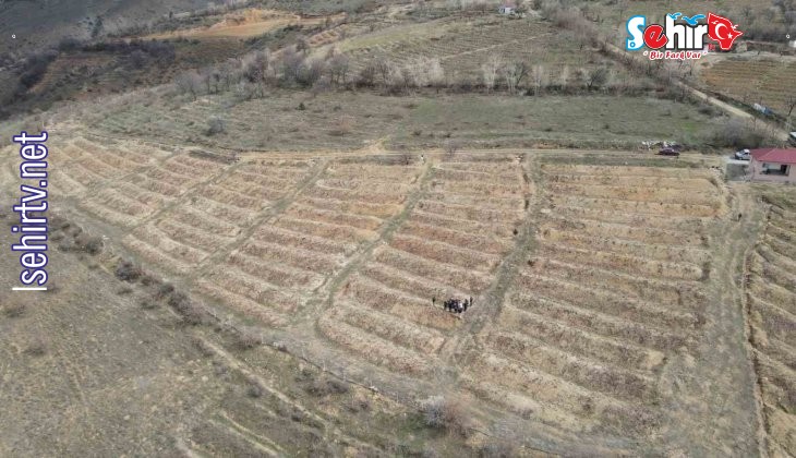 Erzincan’da çiftçilere tarla okulu eğitimi verildi