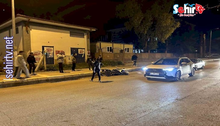 İskenderun’da hafif ticari araç ile motosiklet çarpıştı: 2 yaralı