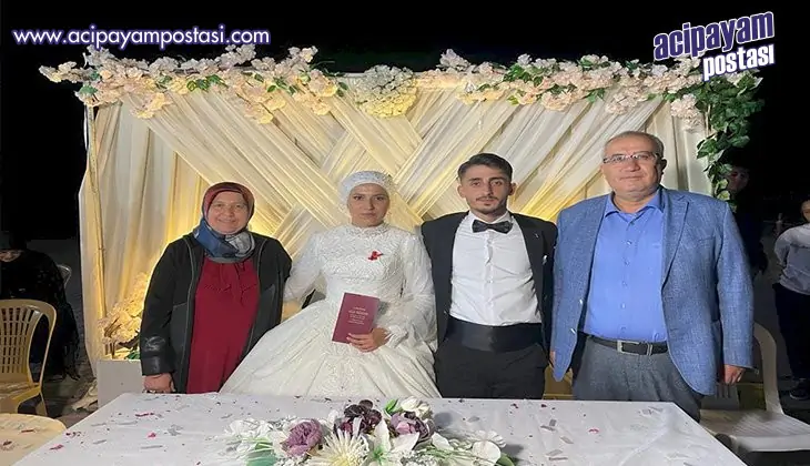 CENGİZ ARSLAN VE EŞİ İLGİN ARSLAN GENÇ
                    ÇİFTLERİ TEBRİK ETTİ